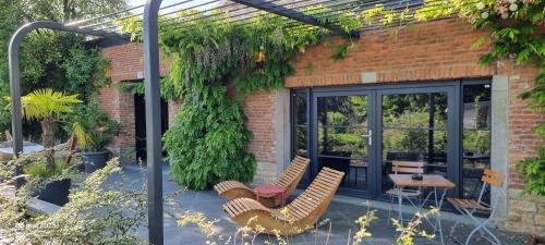 Gites de la Chapelle — hotel in Assesse