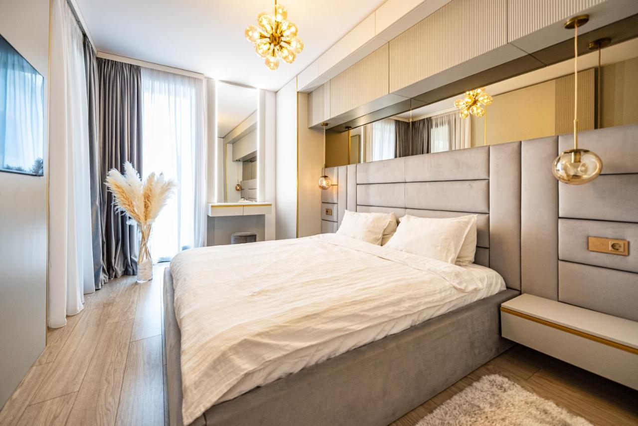 Urbanstay Suites Herastrau Luxury Suite — 4-Star Luxury Hotel in Bucharest, Romania