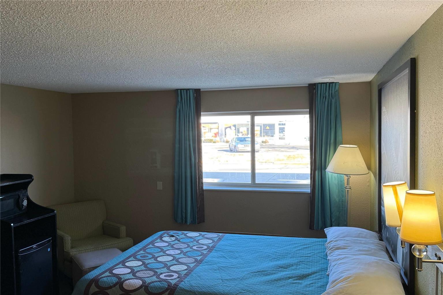 Super 8 by Wyndham Mendota I 39 - photo 12