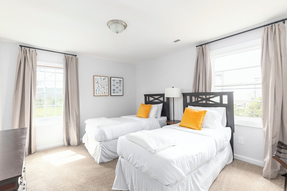 Near The Airport East Lake Craftsman — Birmingham