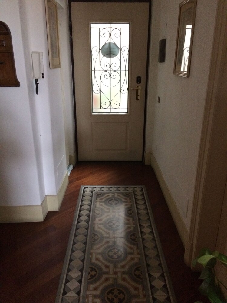 Dany Sweethouse — Bergamo — photo 3