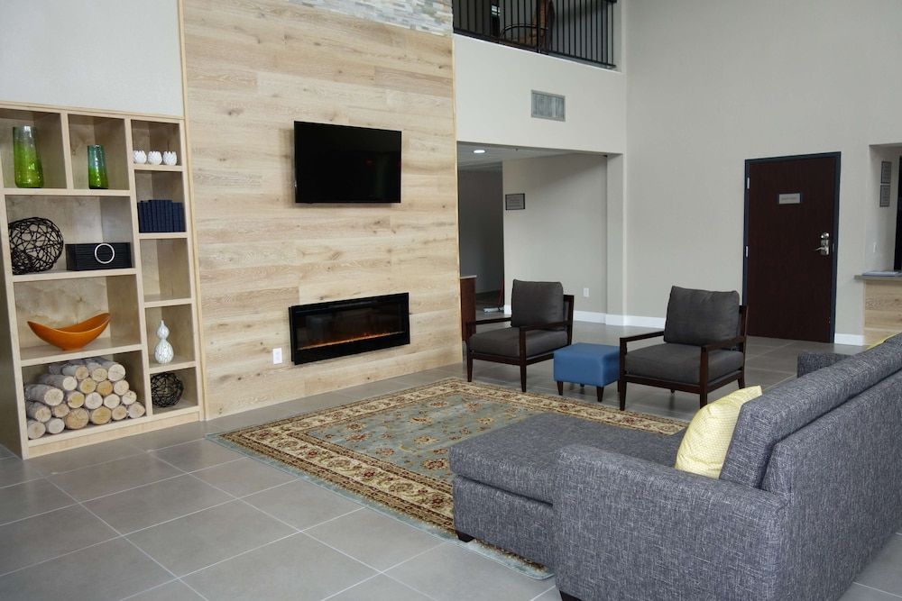 Baymont Inn and Suites by Wyndham The Woodlands - photo 31