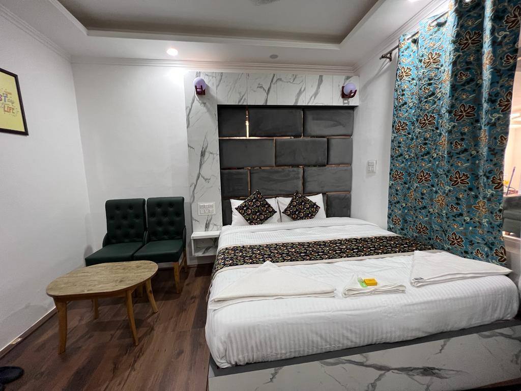 Pandith Exotics Hotel And Restaurant in Unknown City, India