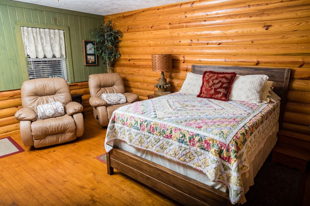 Mountain Aire Cottages & Inn - photo 26