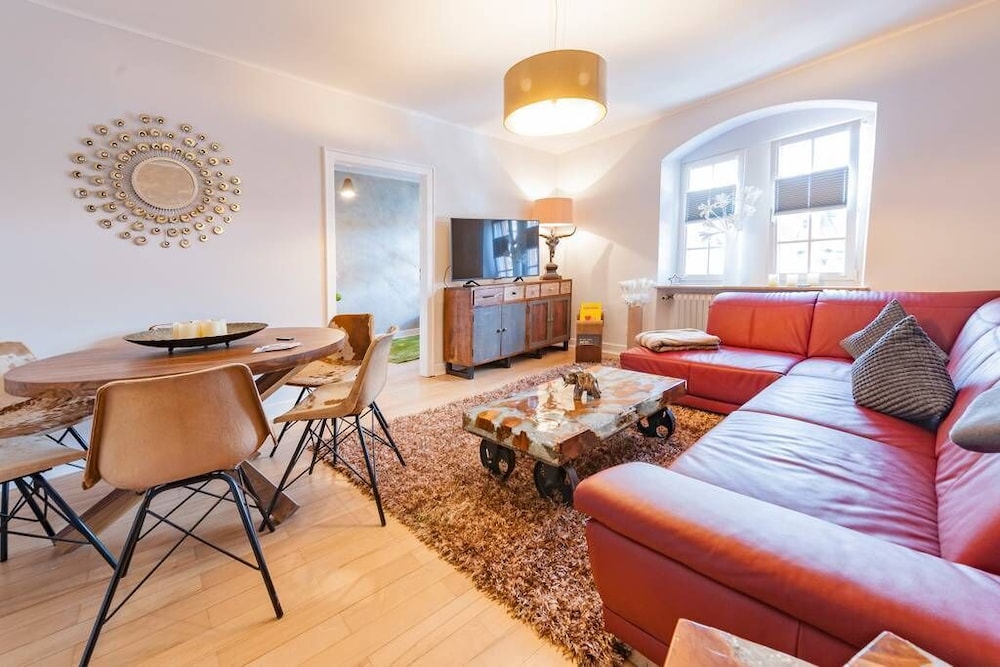 Holiday Trier City — 4-Star Luxury Hotel in Trier, Germany