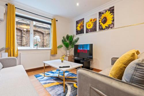 Prime Battersea & Clapham Modern Apartment Free Parking — 4-Star Luxury Hotel in London, United Kingdom