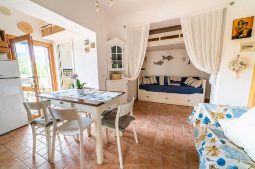 Le Ginestre di Campo — 4-Star Luxury Hotel in Marina Di Campo, Italy