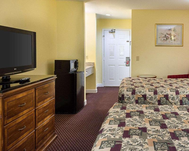 Stonewood Inn & Suites of Carrollton Smithfield - photo 17