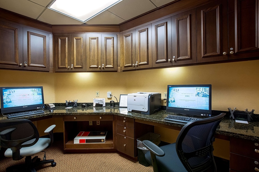 Hampton Inn & Suites Sacramento Elk Grove Laguna I 5 - photo 54