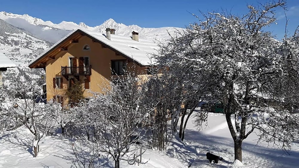 Gite Auberge De Montvilliers — Aime
