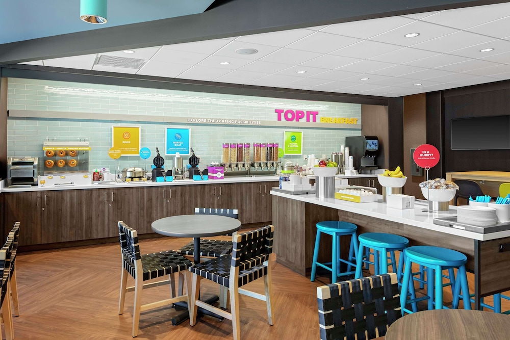 Tru By Hilton Cleveland Midtown - photo 18