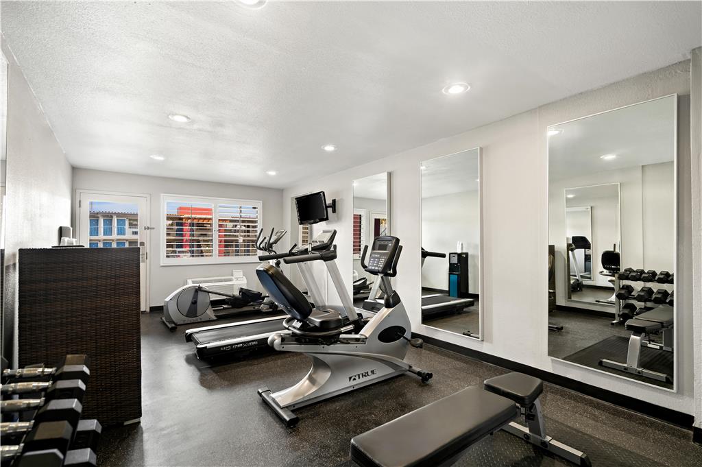 Best Western Desert Villa Inn - photo 12