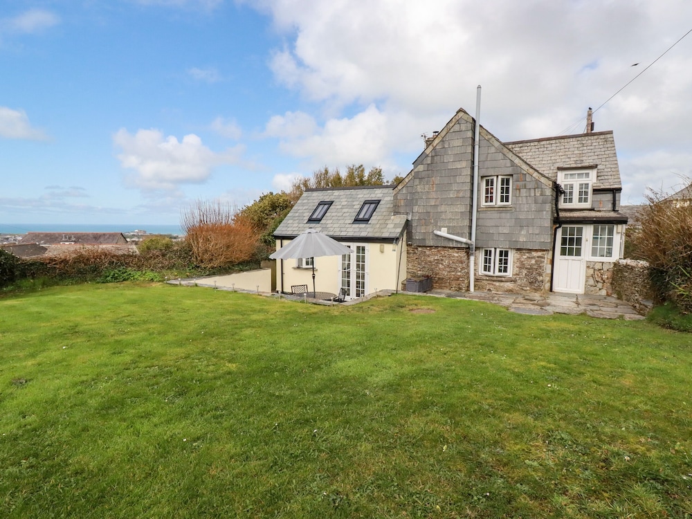 Ivy Cottage — 4-Star Luxury Hotel in Tintagel, United Kingdom