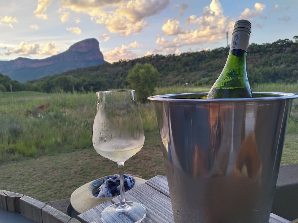 Sofala Lodge — 4-Star Luxury Hotel in Mokopane, South Africa