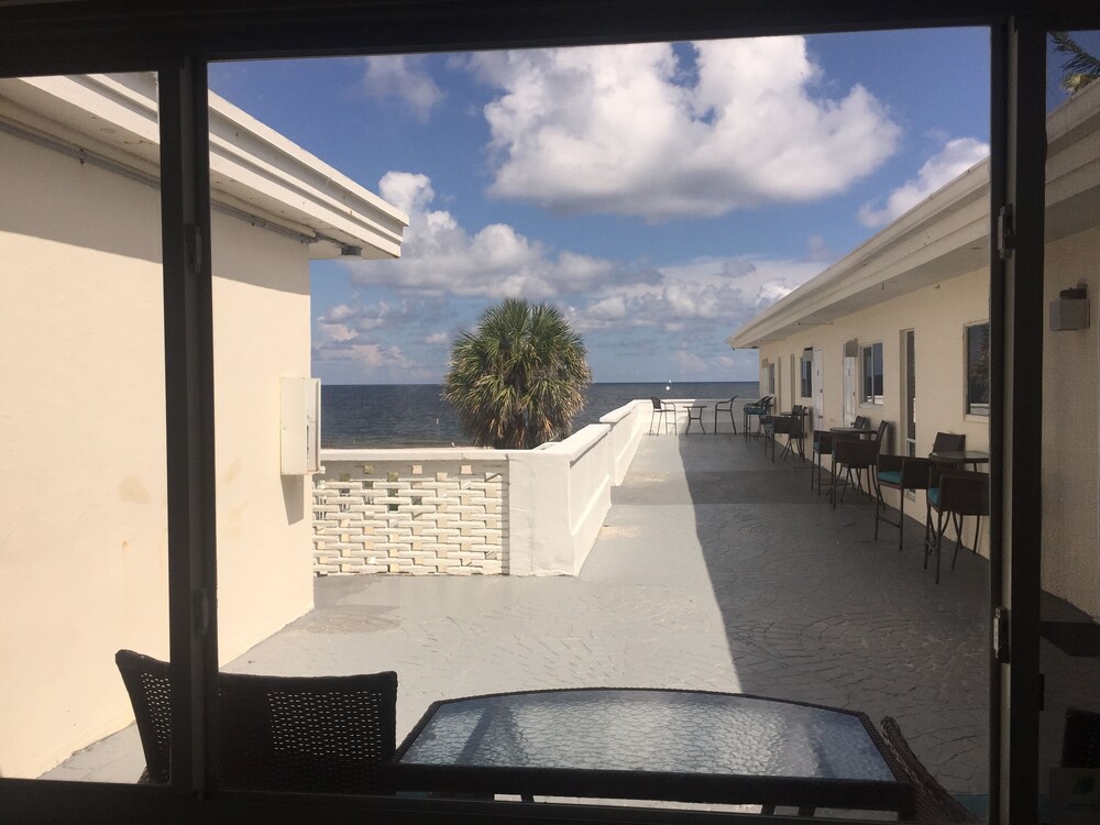 Coral Tides Resort - photo 75