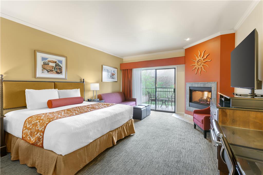Best Western Plus Arroyo Roble Hotel & Creekside Villas - photo 66