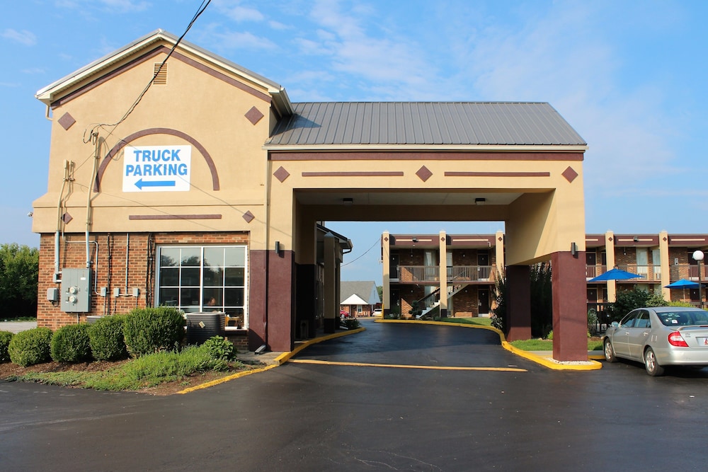 Bluegrass Inn - photo 41