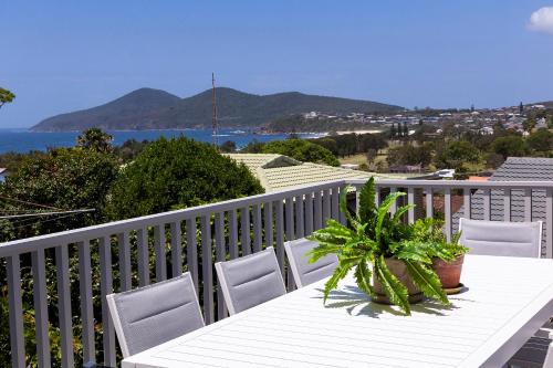 Vuyatela — carbon neutral stay, Forster