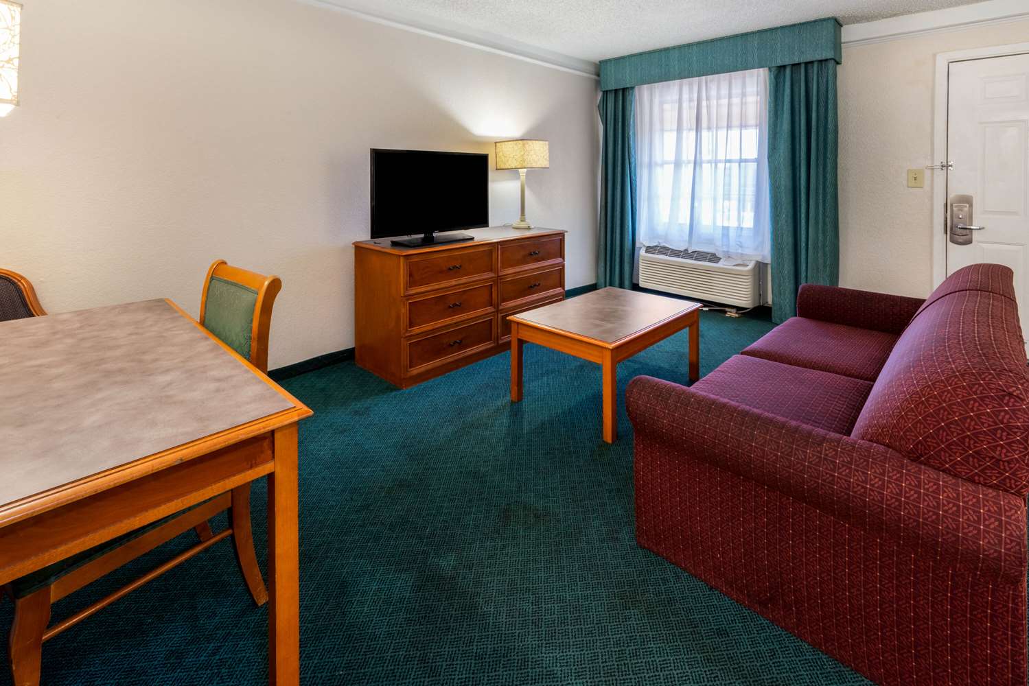 Motel6 Phoenix AZ Midtown - photo 10