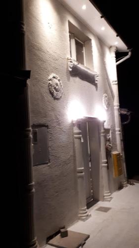 Neno in Zagreb, Croatia