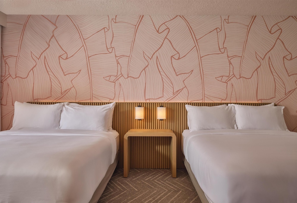 The Ambassador Hotel of Waikiki Tapestry Collection by Hilton - photo 14