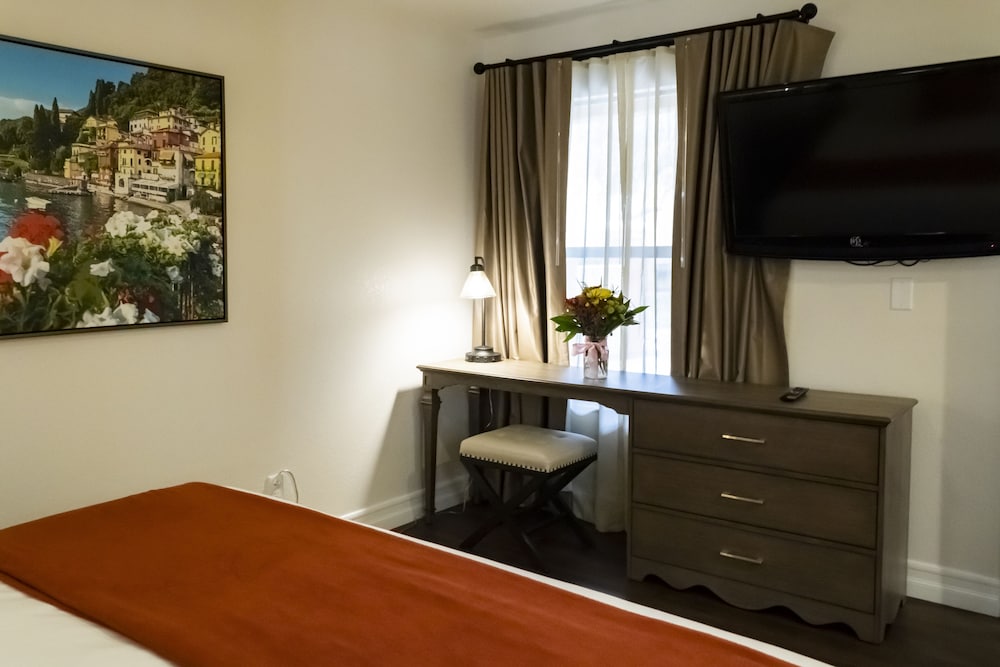 Westgate Flamingo Bay Resort - photo 12