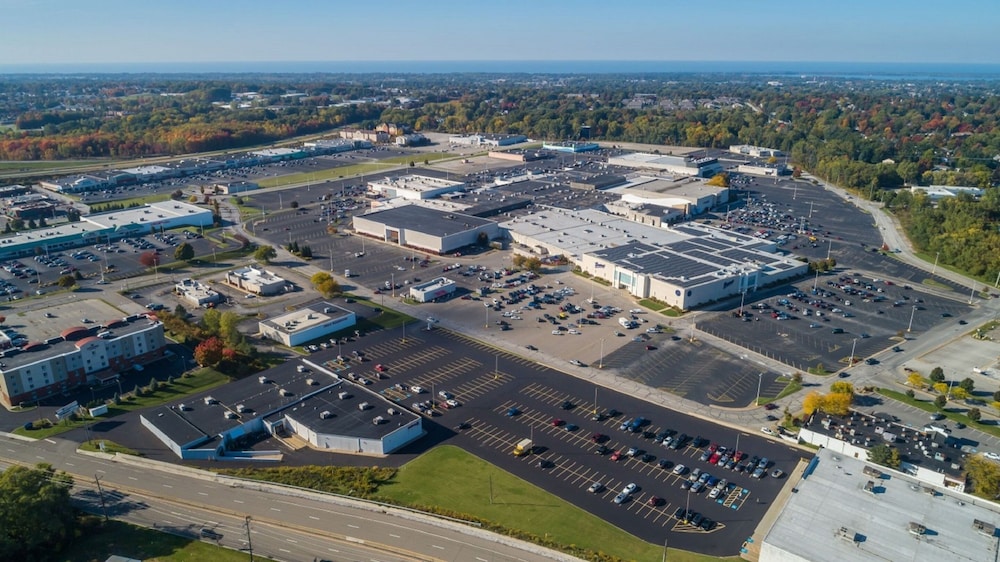 Courtyard by Marriott Erie Bayfront - photo 100