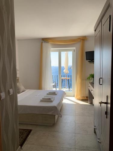 Beach house Sveti Jakov