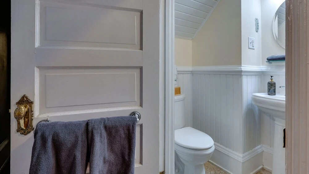 Elegant 2BR on Forsyth Park Savannah - photo 6