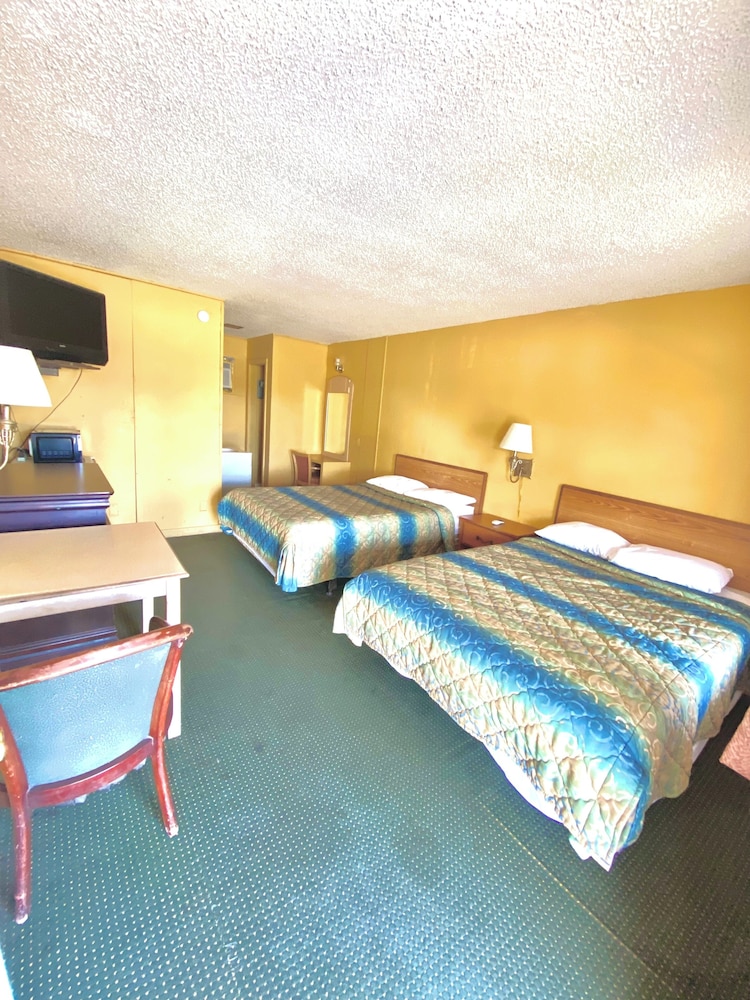 Tropic Motel - photo 8