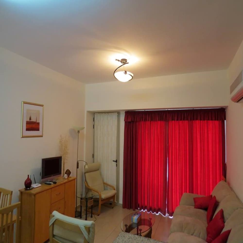 King’s Holiday Apartments