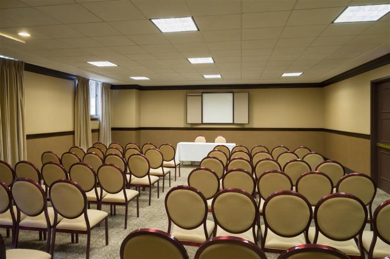 Sheraton Jfk Airport Hotel - photo 18