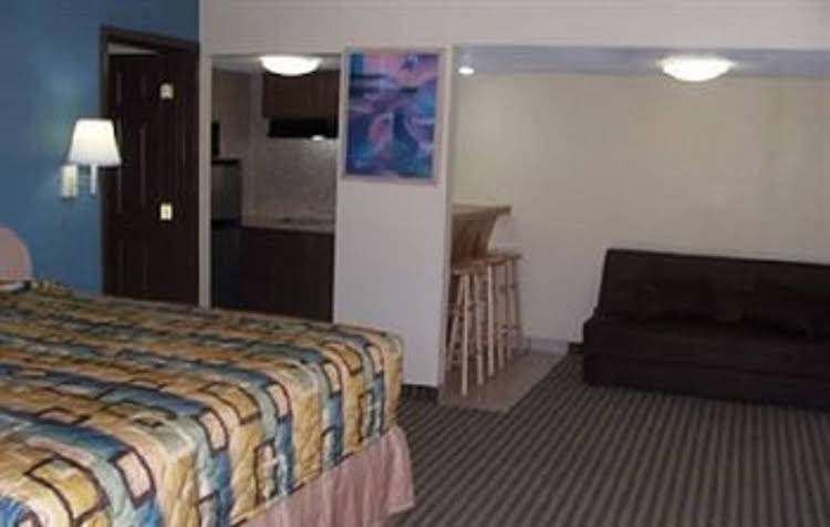Surfside Inn Suites - photo 19