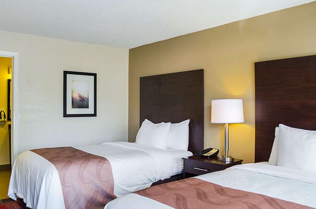 Quality Inn Vicksburg - photo 17