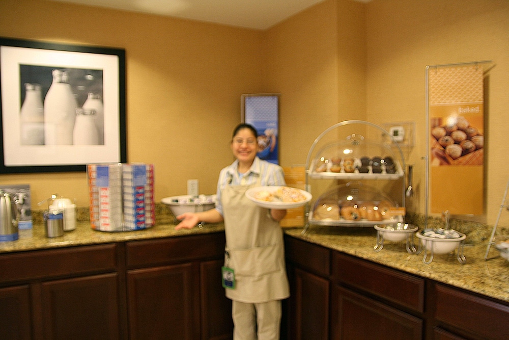 Hampton Inn Dade City Zephyrhills - photo 19