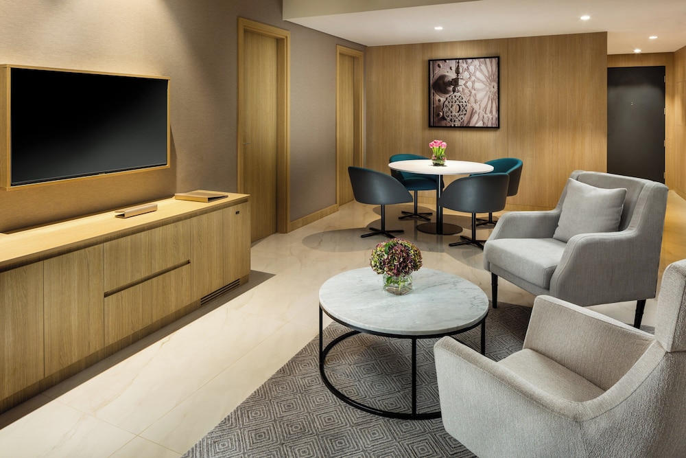 Millennium Place Mirdif Hotel — 4-Star Luxury Hotel in Dubai, United Arab Emirates