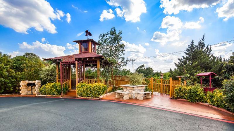 Blanco River Hotel - carbon neutral hotel in Blanco