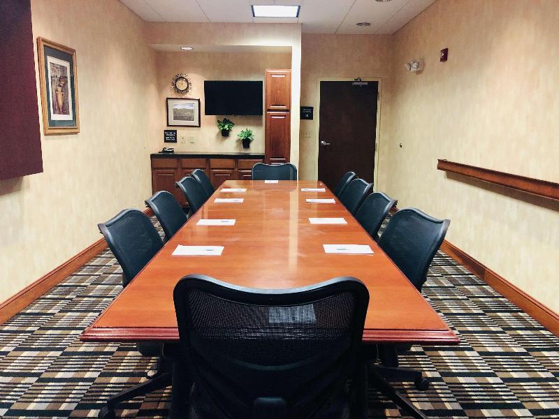 Hampton Inn Lewisburg - photo 101