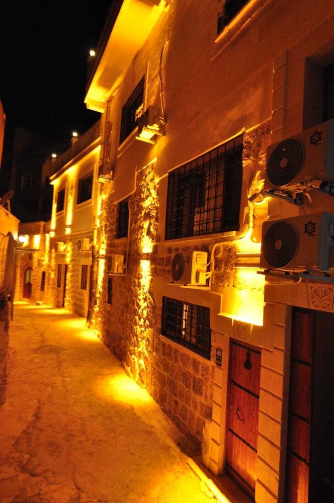 Kasr i Ahenk Konaği in Mardin, Turkey