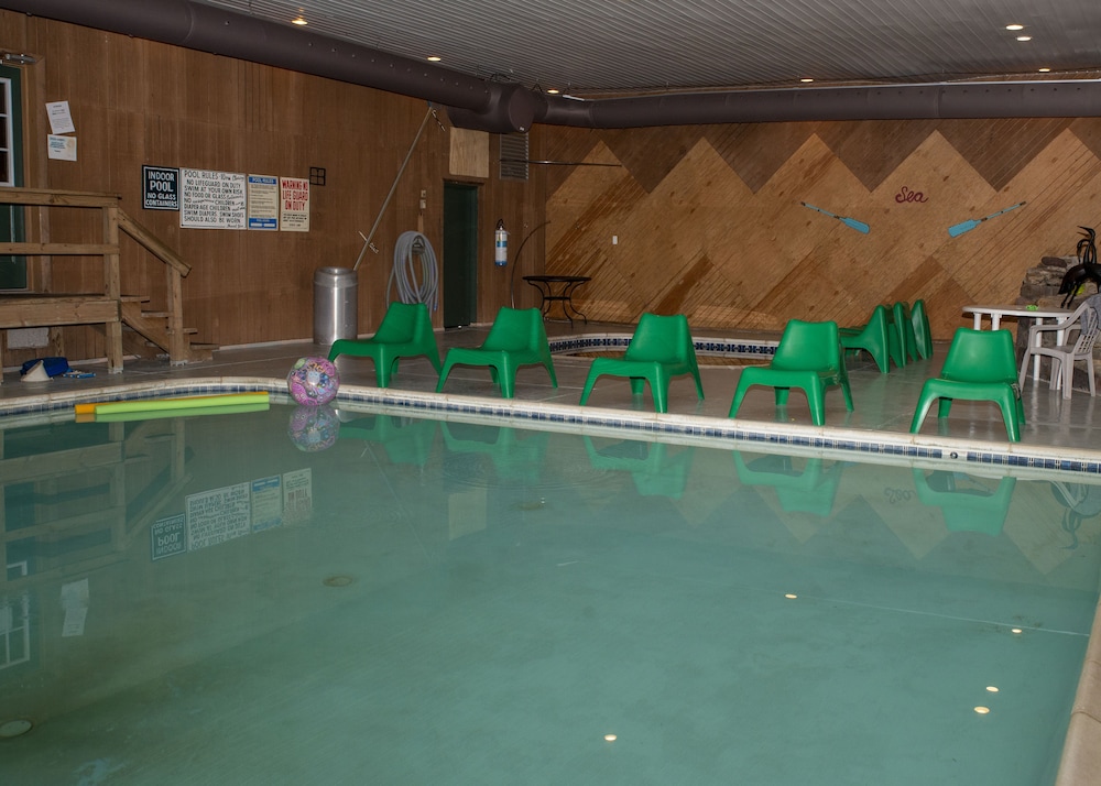 Chestnut Grove Resort - photo 83