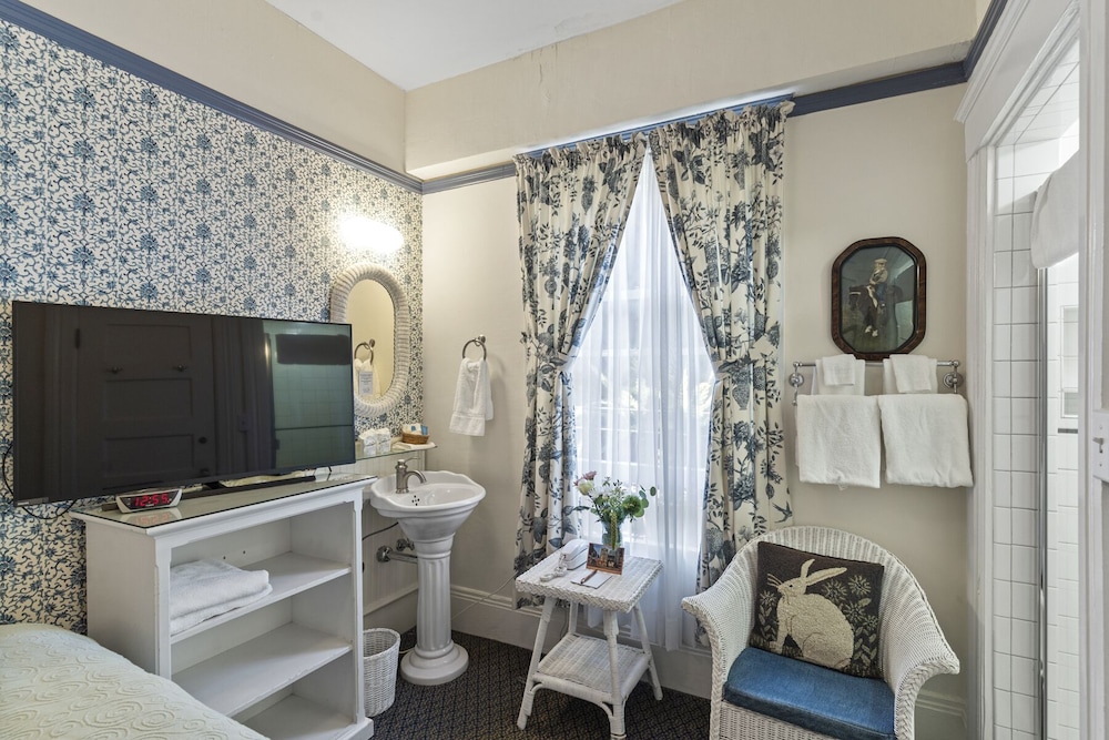 Golden Gate Hotel - photo 6