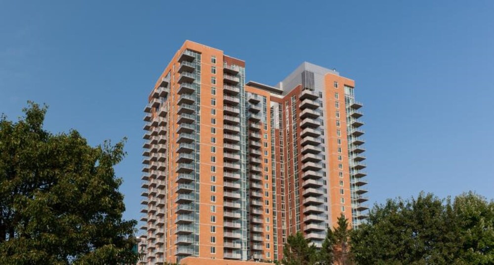 Global Luxury Suites at Spring Hill — 4-Star Luxury Hotel in Mclean, United States