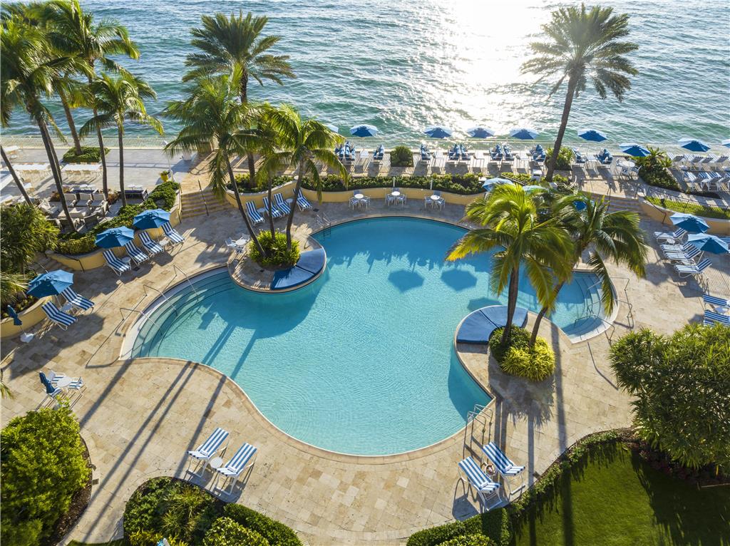 Eau Resort & Spa - photo 52