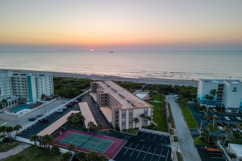 Cocoa Beach Towers by Happy Palm Stays - photo 83