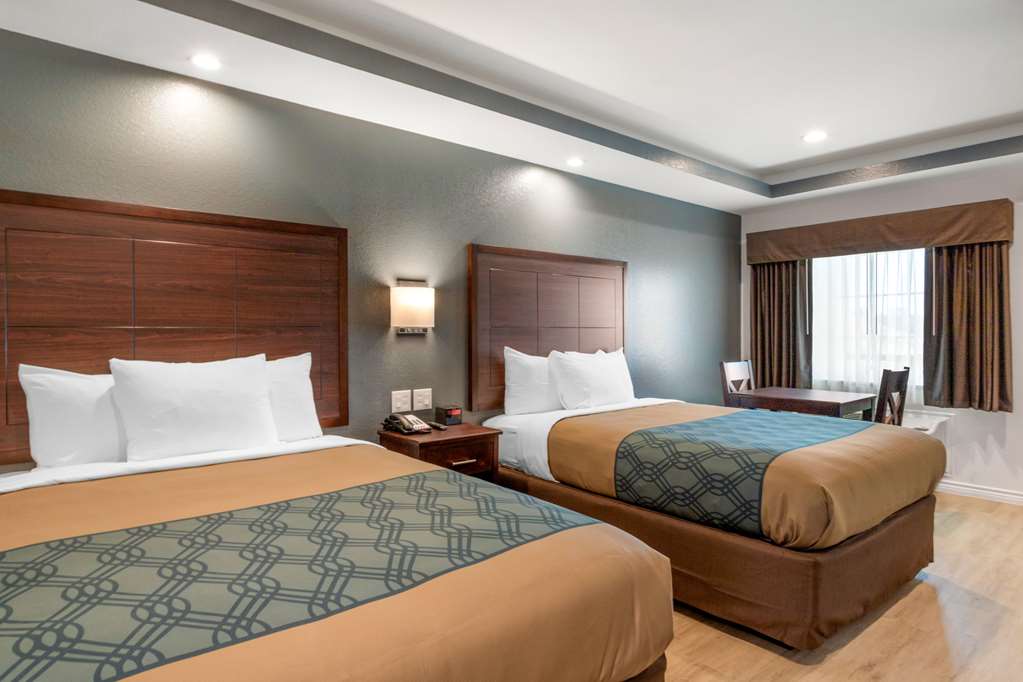 Econo Lodge Houston Northwest Cypress - photo 20