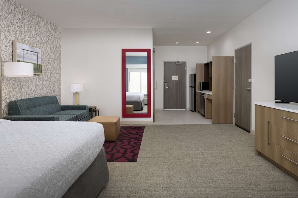 Home2 Suites by Hilton Flower Mound Dallas - photo 16