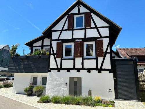 Gemütliches Häuschen im Ortskern von Hohentengen am Hochrhein — hotel in Hohentengen