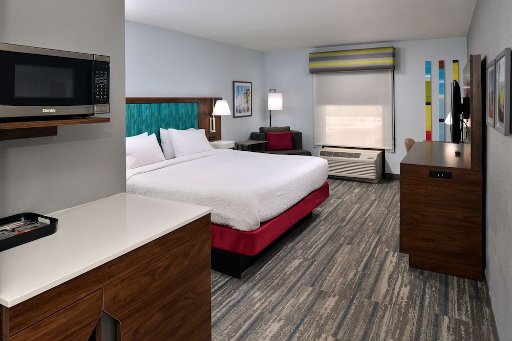 Hampton Inn Panama City Beach - photo 11