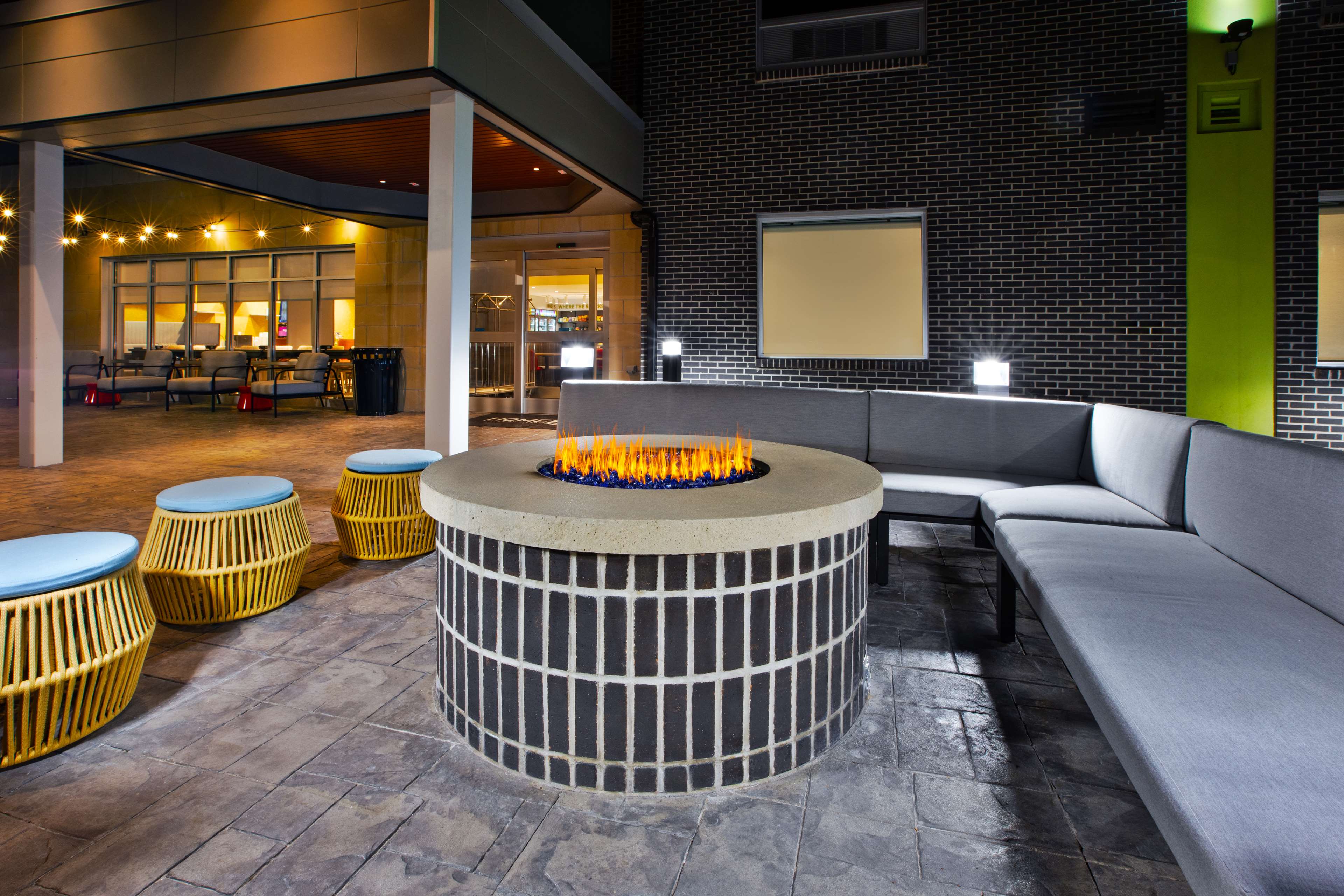 Home2 Suites by Hilton Grand Rapids Northeast - photo 2
