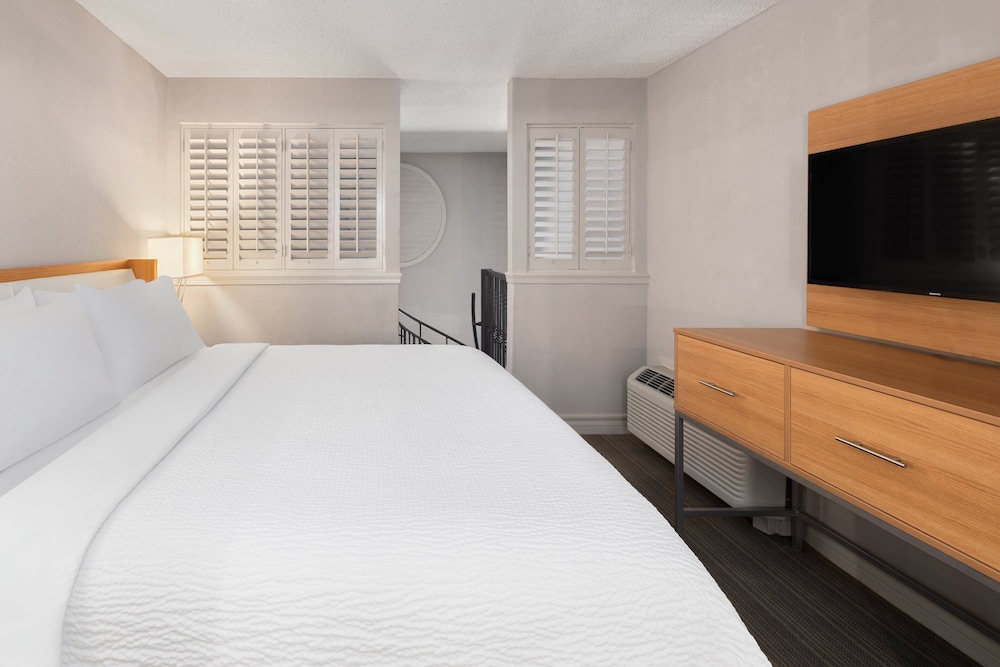 Holiday Inn El Paso West Sunland Park by IHG - photo 12